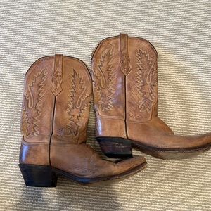 cowgirl boots